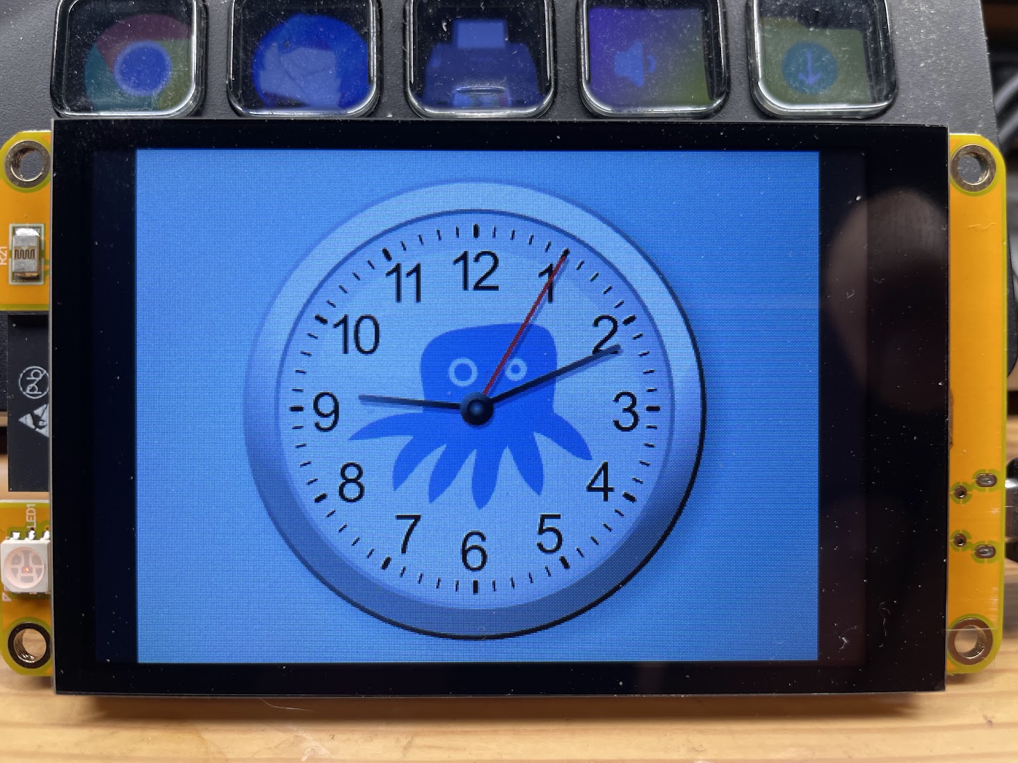 Chumby の夢を別の DNA で生まれ直す  Canby 誕生